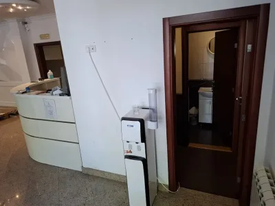 Poslovni prostor lokal Voždovac, FON
