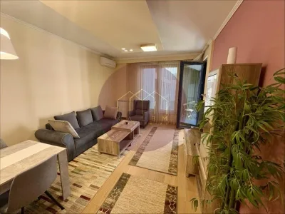 Tadije Sondermajera, Blok 65, West 65