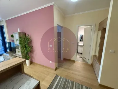 Tadije Sondermajera, Blok 65, West 65