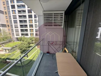 Tadije Sondermajera, Blok 65, West 65