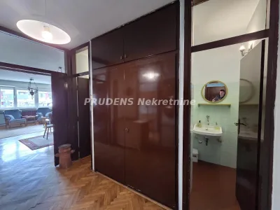 Četvorosoban stan, Porečka, 350.000€, 114m²