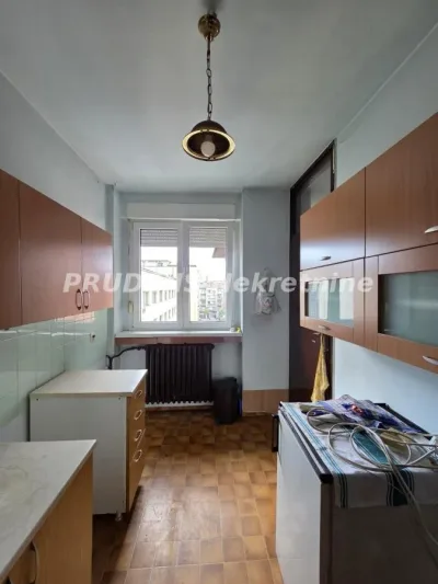 Četvorosoban stan, Porečka, 350.000€, 114m²