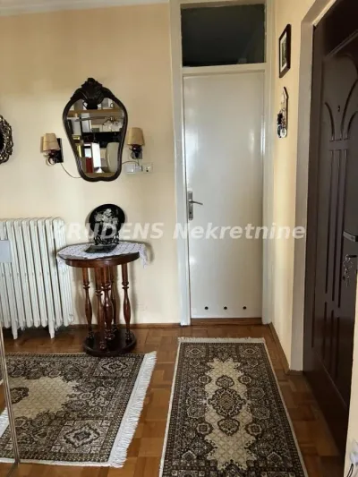 Četvorosoban stan, Lipa, 270.000€, 94m²