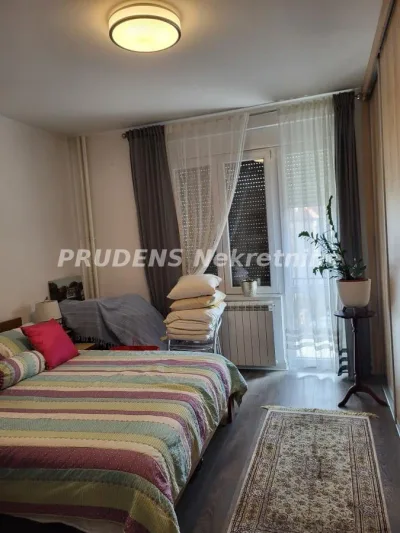 Trosoban stan, Ilije Garašanina, 311.000€, 73m²