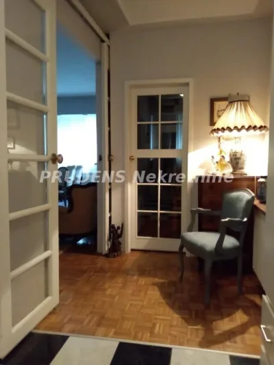 Troiposoban stan, Saše Simeunovića (bivša Crnotravska), 215.000€, 78m²