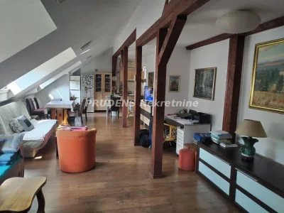 Trosoban stan, Kosovska, 240.000€, 80m²
