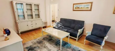 Luksuzno renoviran stan u Skadarliji, pešačka zona