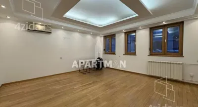 Trosoban stan na prodaju, Cara Nikolaja II