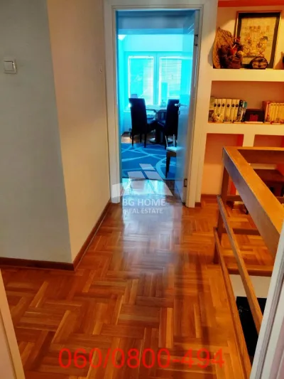 Petosoban dupleks u Mirijevu, Miroslava Jovanovića