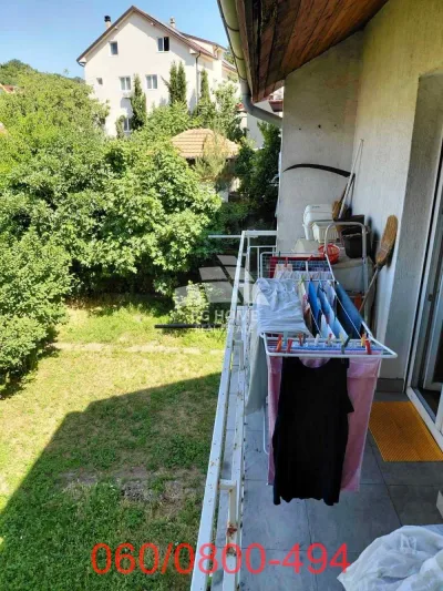 Petosoban dupleks u Mirijevu, Miroslava Jovanovića