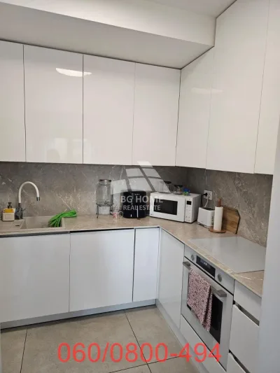 Četvorosoban luksuzan namešten stan na Vračaru, Južni Bulevar