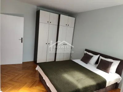Novi Beograd - Carina - 51m2+11m2