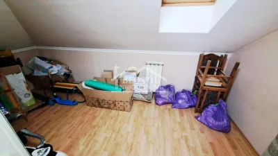 4-soban stan, duplex, 89 m2 centar Žarkova