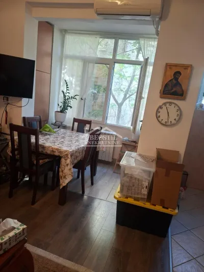 Za preporuku 3.0 stan u blizini Tašmajdana