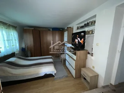 Smederevo - Jugovo - 82m2 + 10a