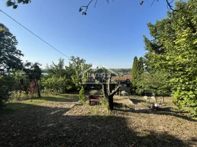 Smederevo - Jugovo - 82m2 + 10a