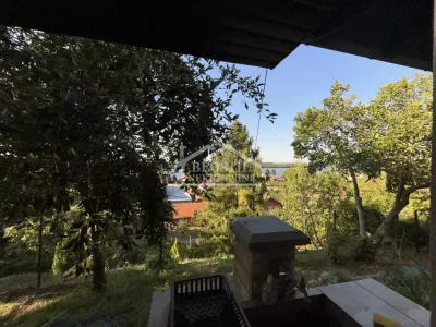 Smederevo - Jugovo - 82m2 + 10a