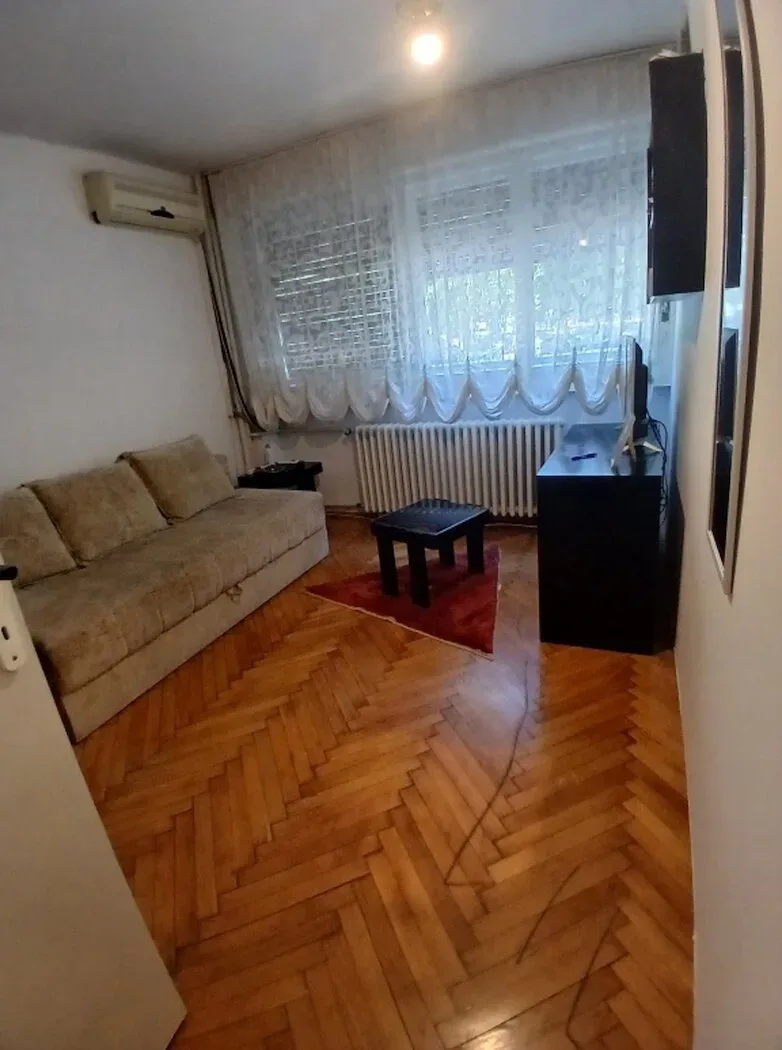 Stan jednoiposoban Novi Beograd, Blok 37