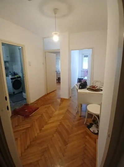 Stan jednoiposoban Novi Beograd, Blok 37