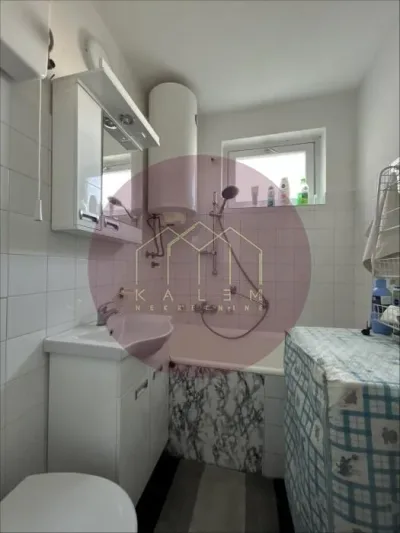 Trosoban stan u Vojina Đurašinovića-Kostje