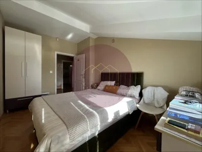 Petosoban stan u Živka Davidovića