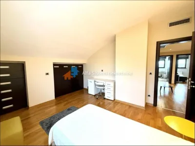 Petosoban stan na Vračaru - Crveni krst