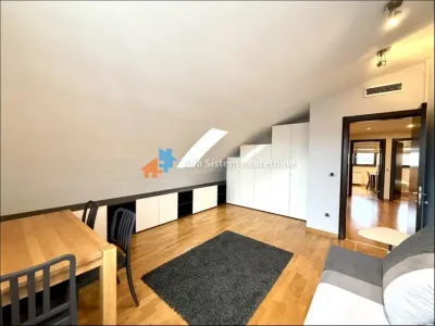 Petosoban stan na Vračaru - Crveni krst