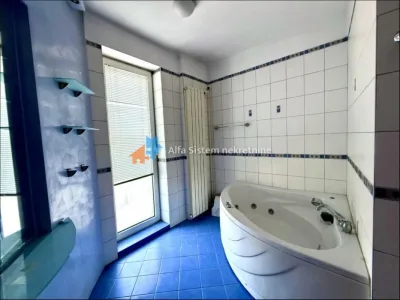 Luksuzan dupleks na Vračaru
