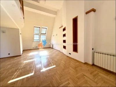 Luksuzan dupleks na Vračaru