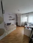 Trosoban stan, Filmski Grad, 222.000€, 74m²