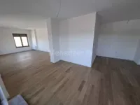 Četvorosoban stan, Banovo Brdo, 549.900€, 144m²
